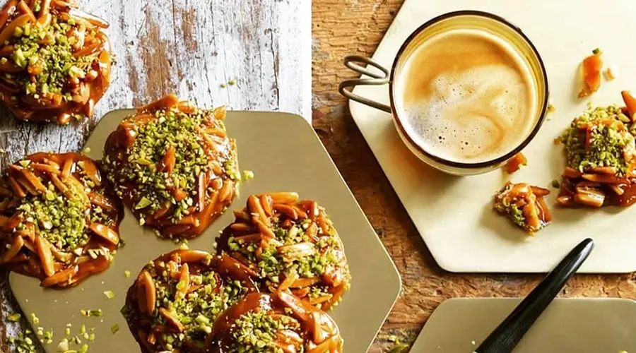 طرز تهیه سوهان عسلی فقط با 4 مرحله ساده