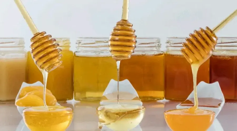 بهترین راه برای تشخیص عسل طبیعی